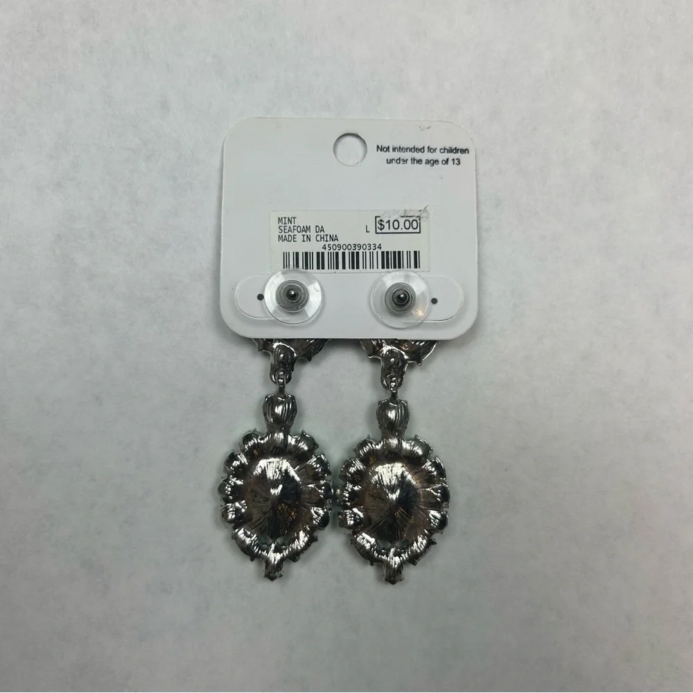 Charming Charlie green and teal dangling earrings new with tags